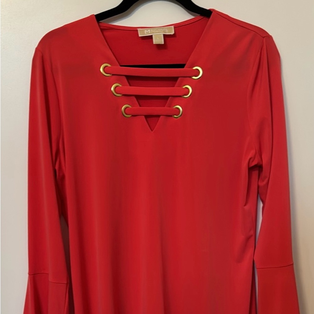 Micheal Kors top. Size Large